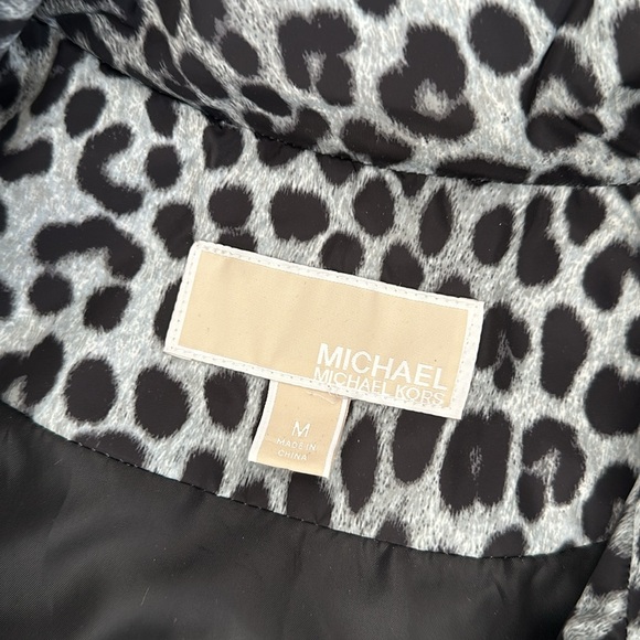 Michael Kors  leopard vest in grey and black, two pockets like new!! - Picture 2 of 5
